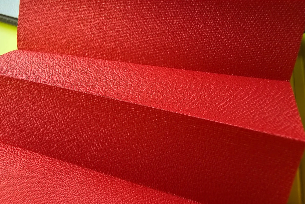 Pleated blind – Daļēji aptumšojošs audums, vienkāršs audums – POPPY (semi-blackout, single-layer) – 2