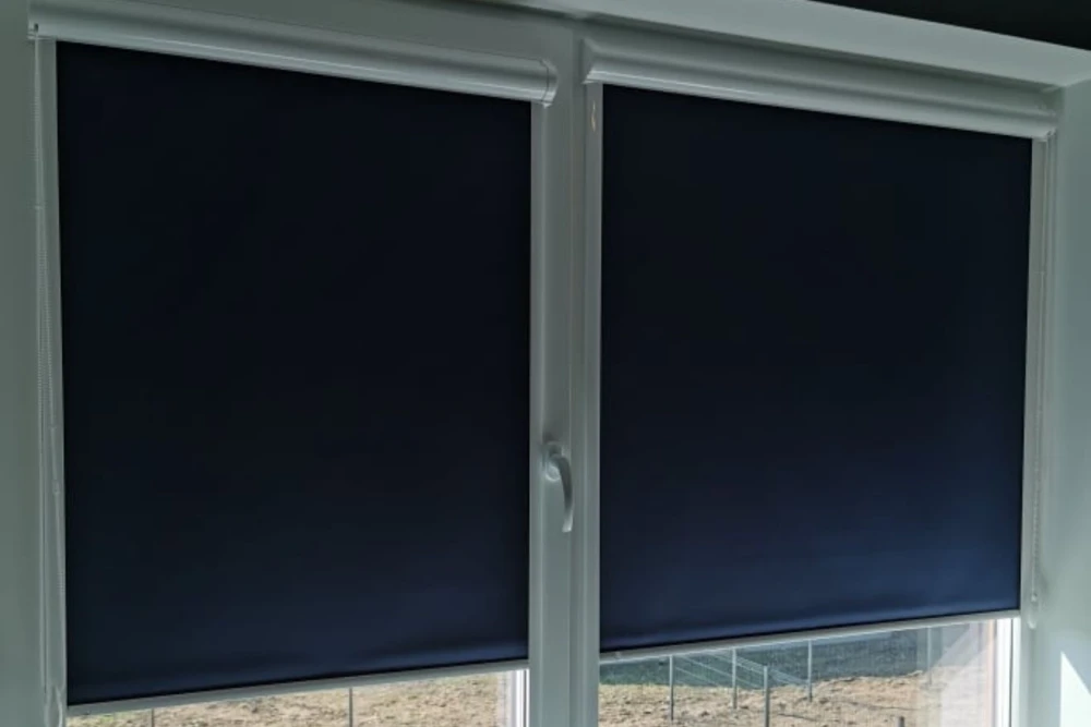 Rullo kasetē žalūzija – Aptumšojošs audums (vienkrāsains) – MIDNIGHT BLUE (aptumšojošs audums) – 5