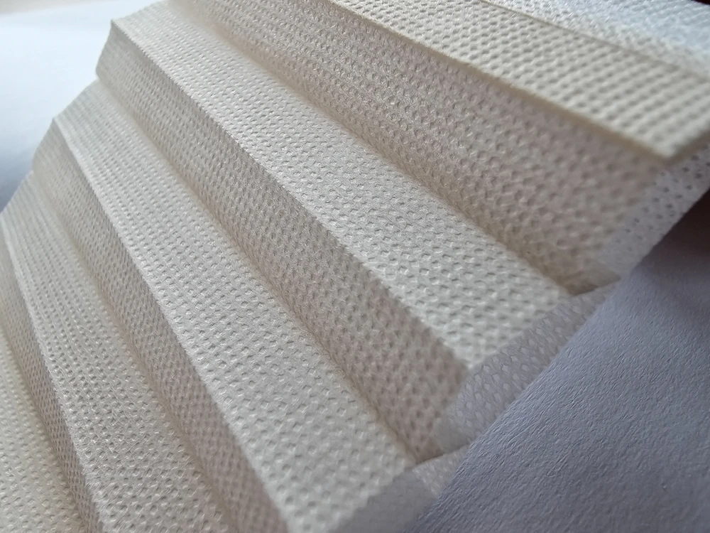 Pleated blind – Semi-blackout, honeycomb – SEASHELL (semi-blackout, honeycomb) – 2