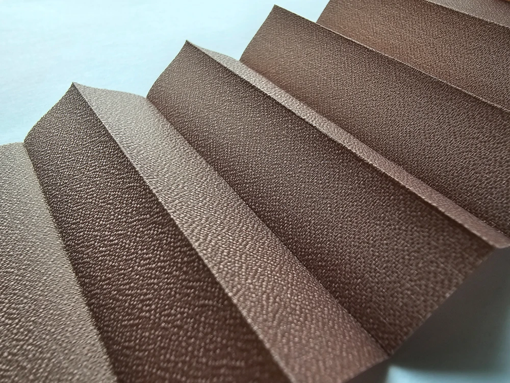 Pleated blind – Semi-blackout, single layer – COCOA (semi-blackout, single-layer, solar protective coating) – 2