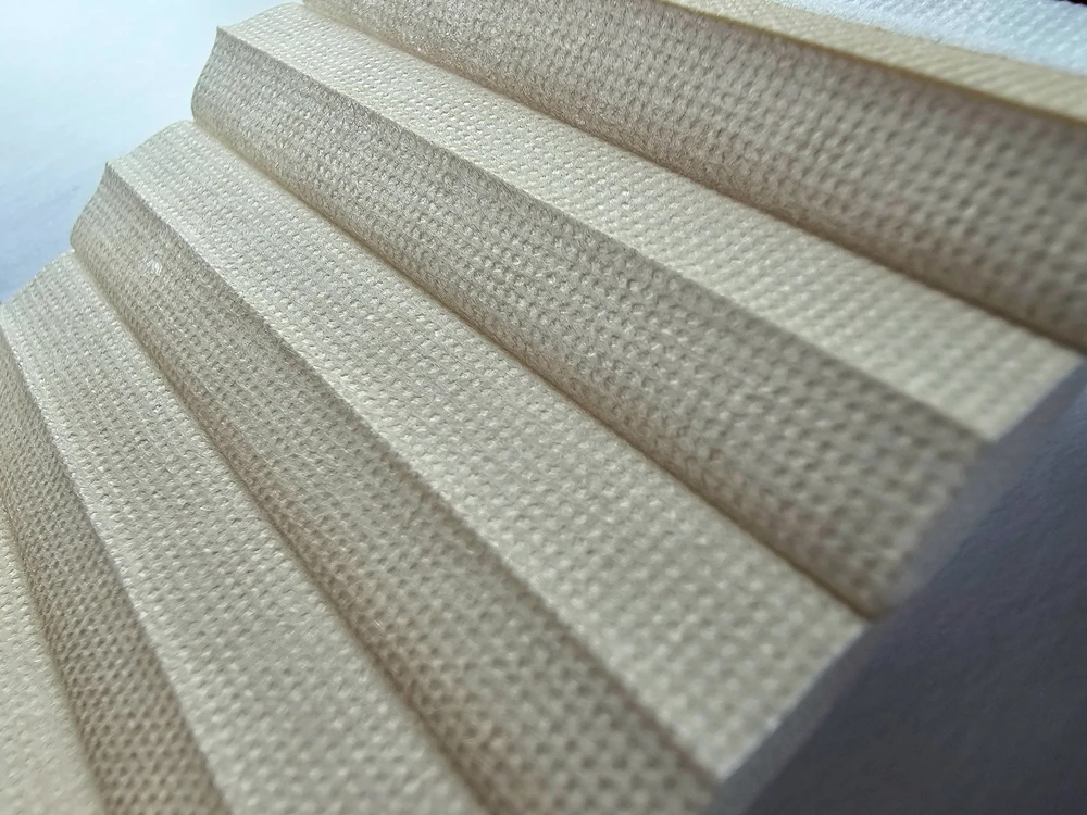 Pleated blind – Semi-blackout, honeycomb – OAT MILK (semi-blackout, honeycomb) – 2