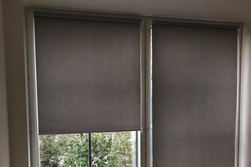 Classic blind – Semi-blackout (monochrome) – SEAL (semi-blackout) – 4