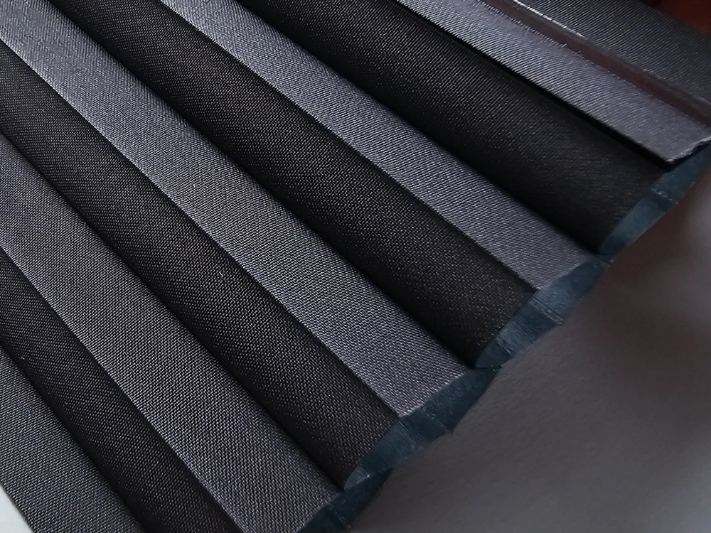 Pleated blind – Blackout, honeycomb, full tone – NIGHT (blackout, honeycomb, full tone) – 2