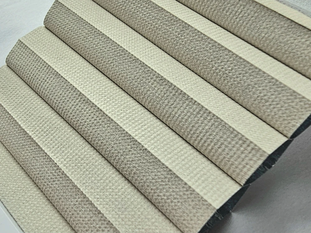 Pleated blind – Blackout, honeycomb – SAND (blackout, honeycomb) – 2